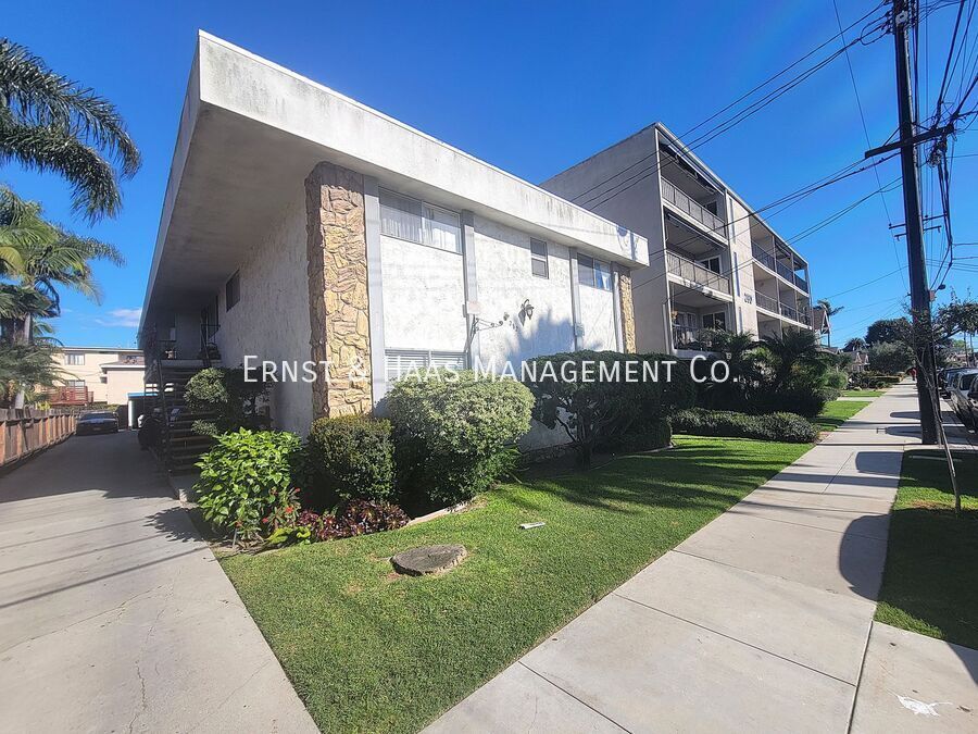 Foto principal - Charming 3-Bed, 2-Bath Long Beach Retreat ...