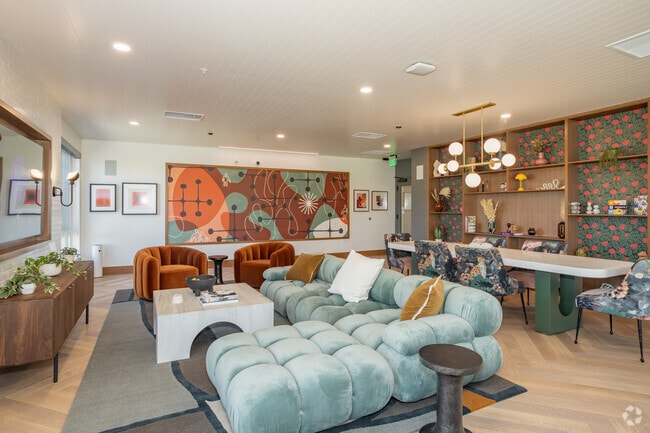 Interior Photo - The Bernice