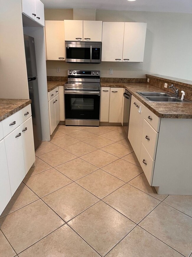 Building Photo - 36 Bunker View Dr