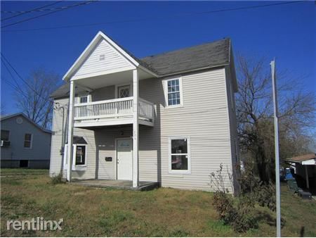 Building Photo - 3 br, 1 bath House - 504 Albert St