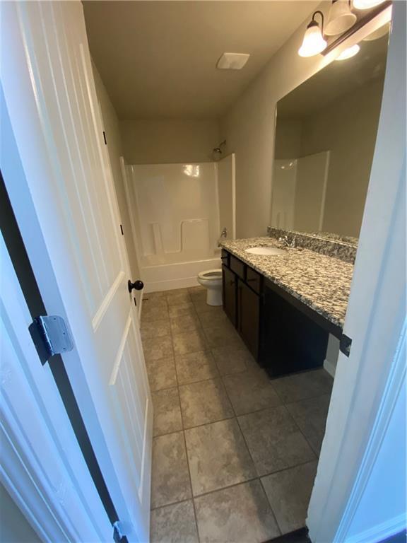Building Photo - 4770 Belcrest Way