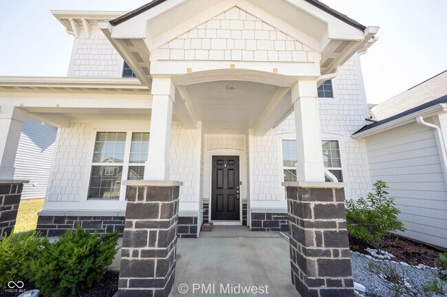 Foto del edificio - 6809 Blackwater Ln