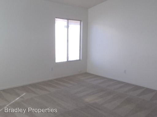 Building Photo - 5347 Chula Vista Pl