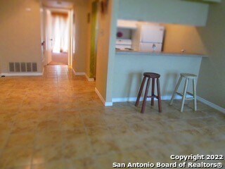 Primary Photo - 8702 Village Dr