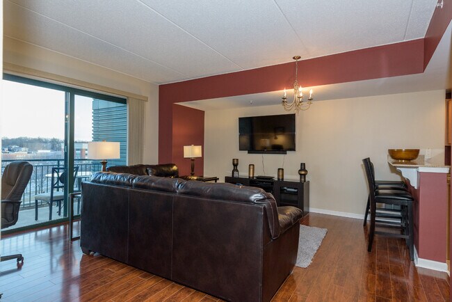 Foto del edificio - 6420 Double Eagle Dr