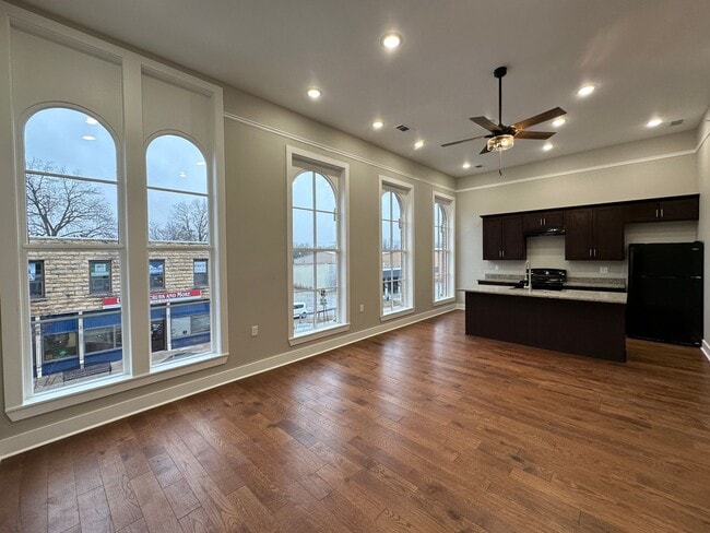 Foto del edificio - Top of the Line Apartments in Batesville