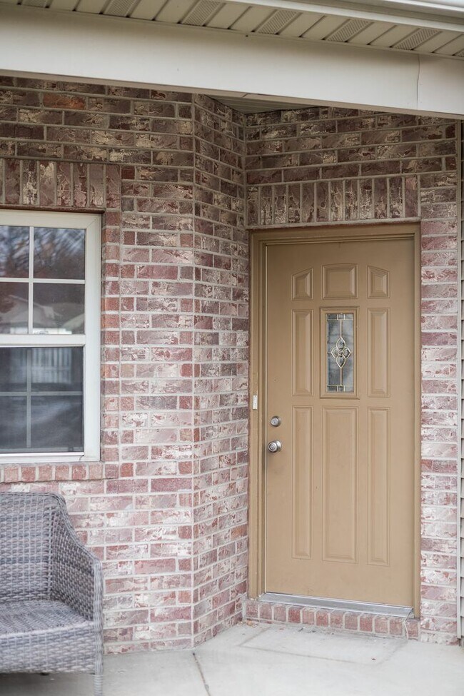 Foto del edificio - 3 bedroom / 2 bathroom Duplex for rent in Hobart