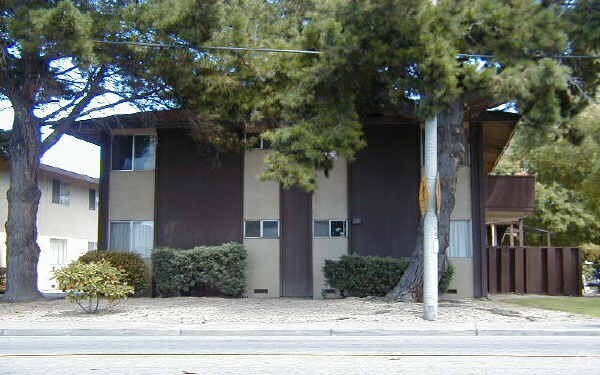 Building Photo - 140 S Bernardo Ave