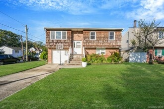 Building Photo - 7 Homecrest Ave