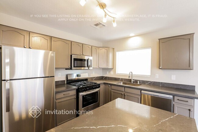 Foto del edificio - 5256 Mineral Lake Dr