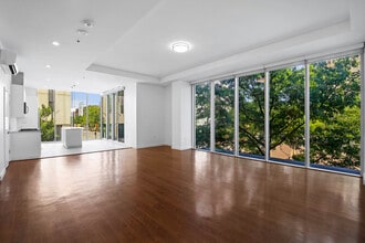 Building Photo - The Meridia Apartments