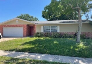 Building Photo - 4085 Calendula Ave