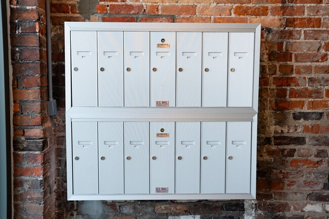 Building Photo - The Soma Lofts