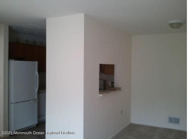Building Photo - 35 Juniper Ct
