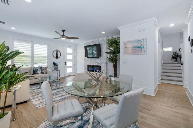 Foto del edificio - 5484 3rd St