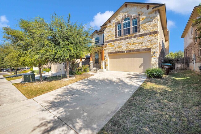 Building Photo - Two-Story Home Available For Rent in NW Sa...