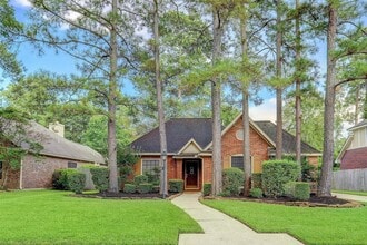 Building Photo - 10 Heathstone Pl