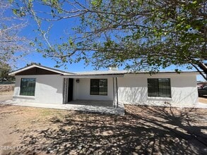 Building Photo - 10221 Socorro Rd