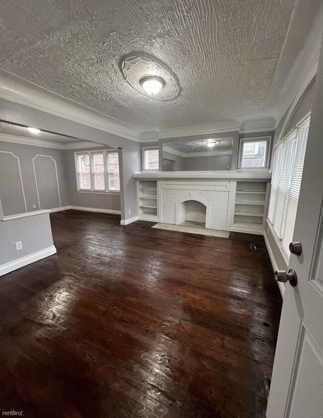 Building Photo - 3 br, 1 bath Duplex - 5080 Devonshire Road 1