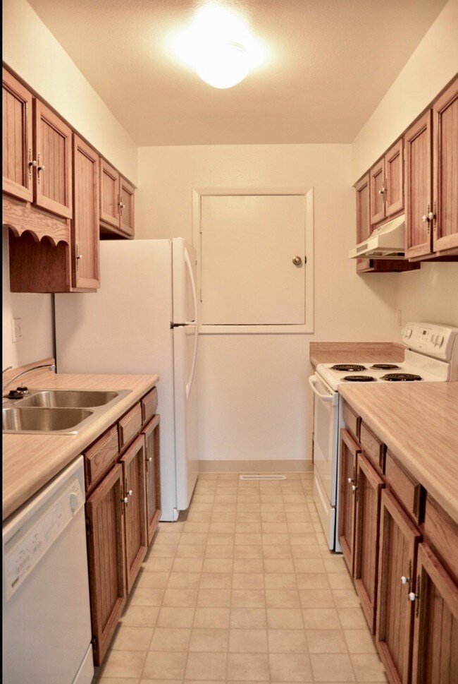 1 Centaur Ct, Lafayette, CO 80026 Townhome Rentals in Lafayette CO