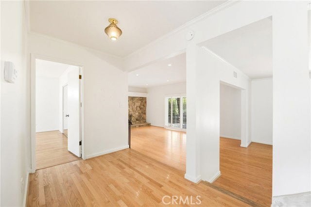 Foto del edificio - 23416 Community St