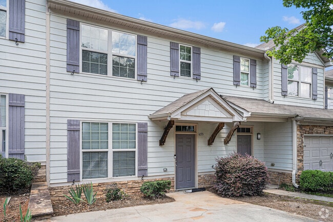 Building Photo - 4155 Park Chase Dr