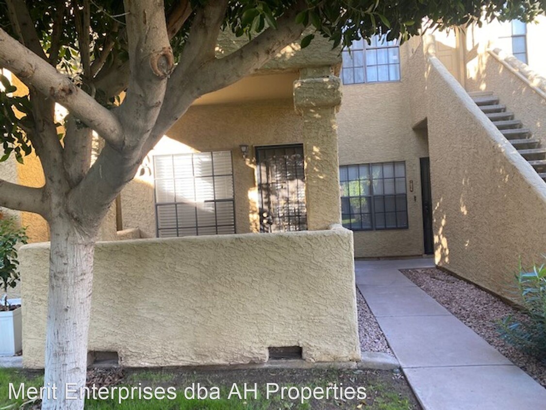 Primary Photo - 1 br, 1 bath House - 1126 W ELLIOT RD #1056