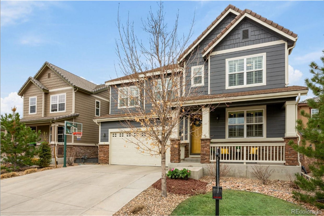 Primary Photo - Gorgeous 5 Bed Home in BackCountry Private...