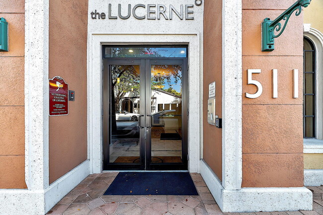 Foto del edificio - 511 Lucerne Ave