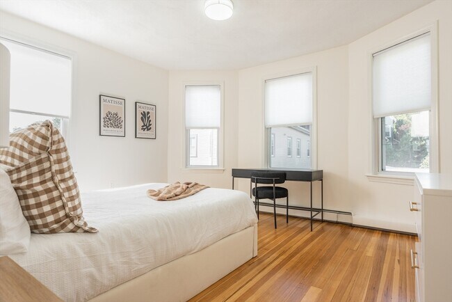 Foto del edificio - 34 White Pl