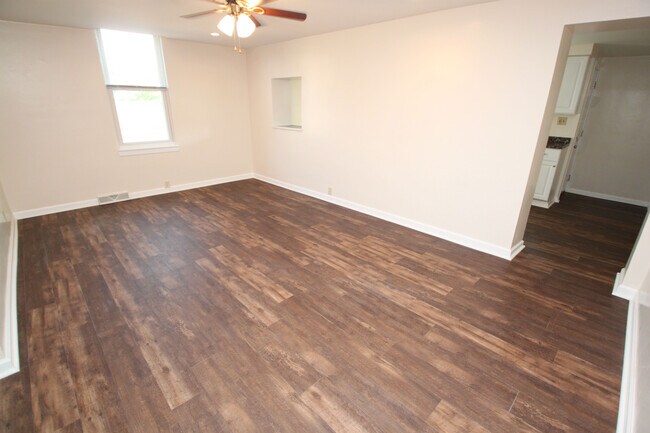 dormitorio/oficina - 3916 Coleman St