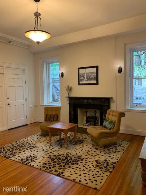 Building Photo - 509 Cathedral St