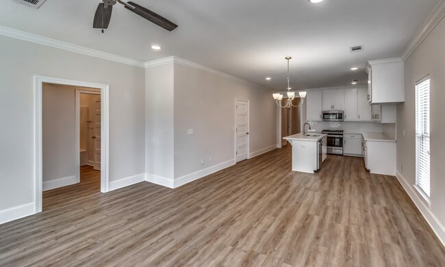 Building Photo - 867 Long Leaf Cir