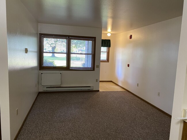 Building Photo - 120/130 Memorial Drive - N