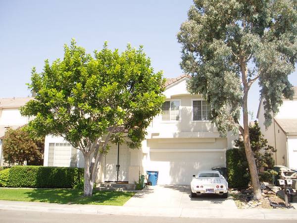 Foto del edificio - 301 Summerwind Dr