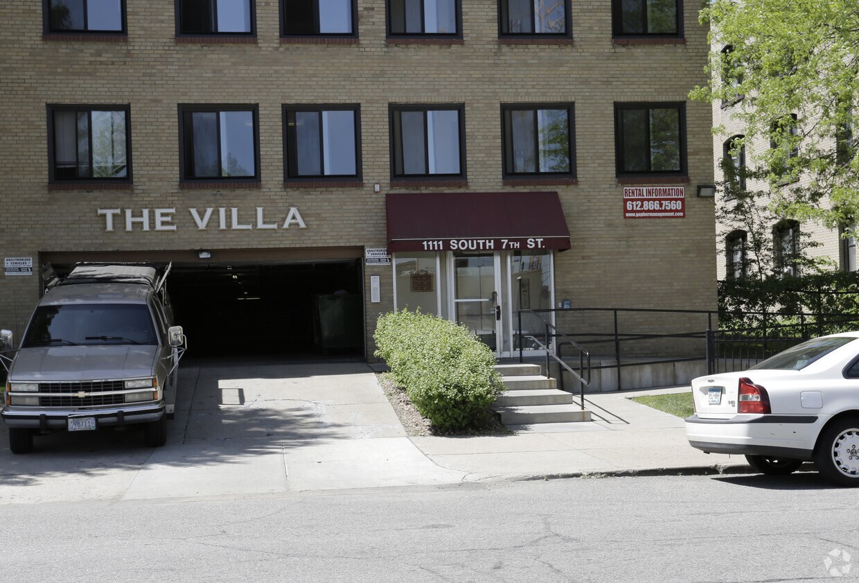 The Villa Apartments Minneapolis, MN