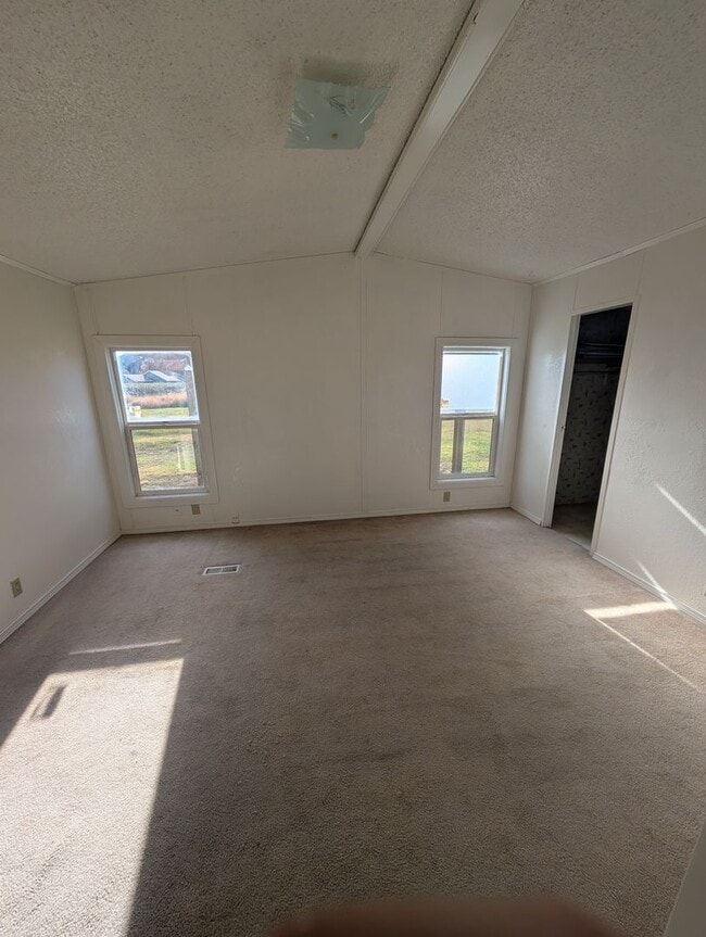 Building Photo - 5720 Harlan Dr