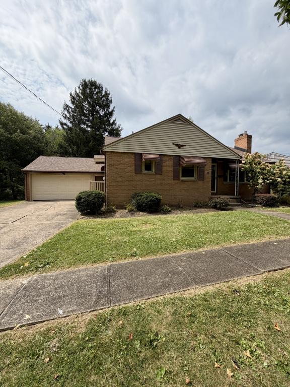 Building Photo - 32 Orchard Dr