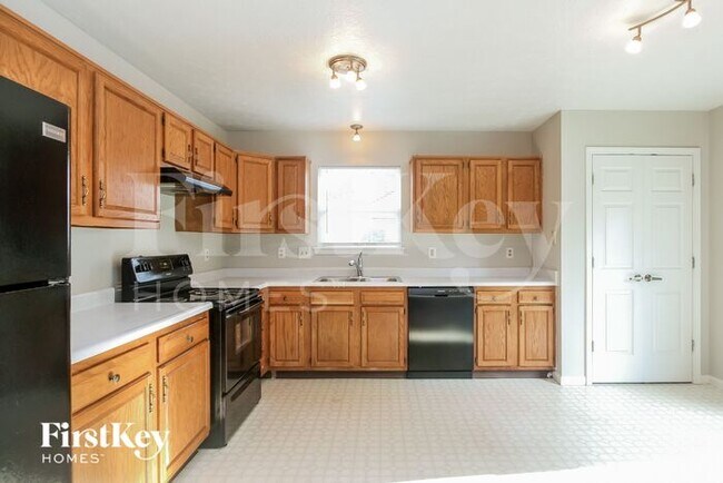 Building Photo - 8020 Douglas Fir Ct