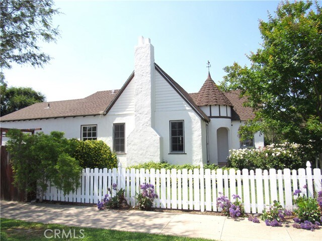 Building Photo - 802 N Orange St