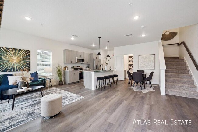 Foto del edificio - 629 Leland Aly