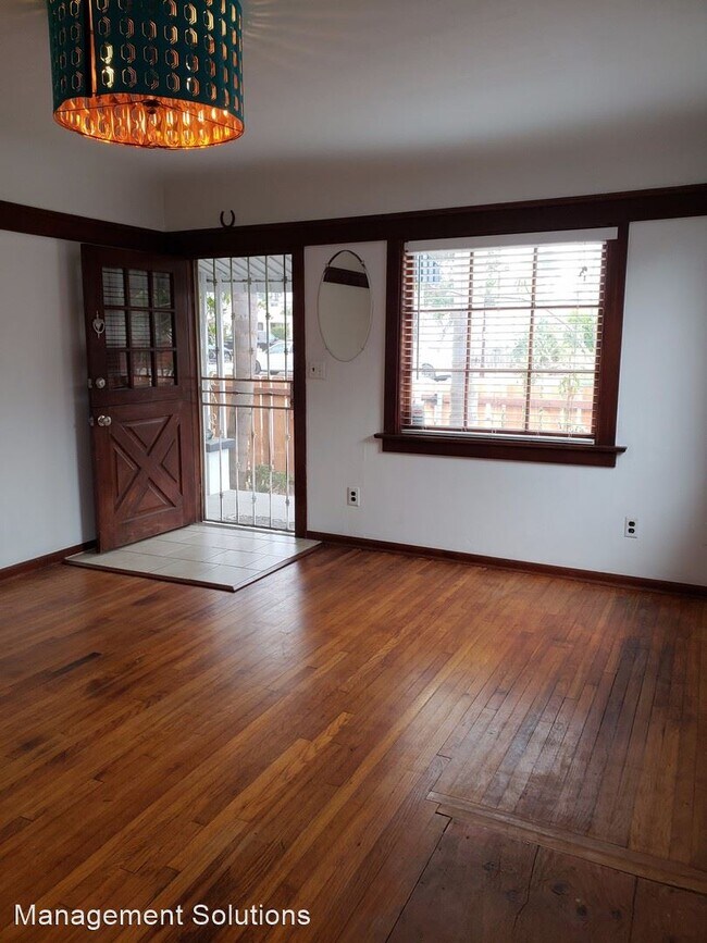 Building Photo - 2 br, 1 bath House - 3731 Meade Avenue