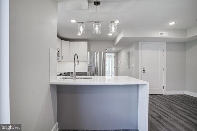 Foto del edificio - 540 S 52nd St