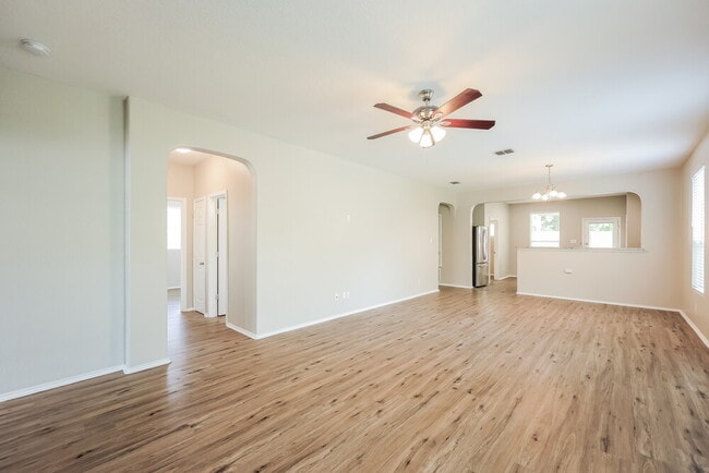 Building Photo - 27330 Wrought Iron