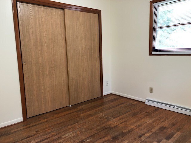 Foto del edificio - 8301 Park St