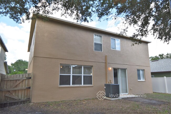 Building Photo - 6771 Waterton Dr