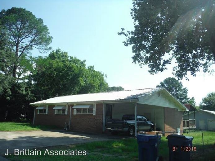 Primary Photo - 198 Hickory Dr
