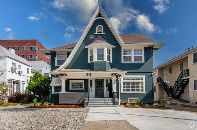 Building Photo - Wilton Place Apartments