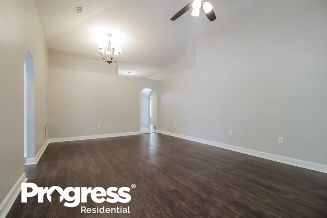 Building Photo - 12503 Woodbury Cove Dr
