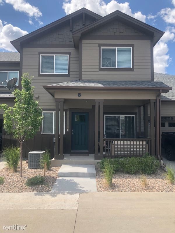 Primary Photo - 2 br, 3 bath Condo - 6875 Lee St 5 Unit 5